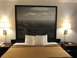 Super 8 by Wyndham Canonsburg/Pittsburgh Area