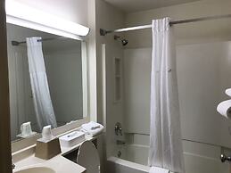 Super 8 by Wyndham Canonsburg/Pittsburgh Area