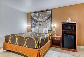 Super 8 by Wyndham Alamosa