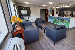 Super 8 by Wyndham Paris