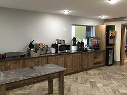 Super 8 by Wyndham Meridian