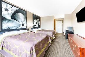Super 8 by Wyndham Neosho