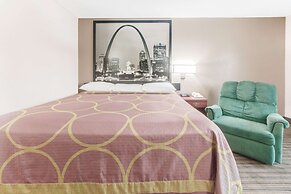 Super 8 by Wyndham Neosho