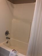 Super 8 by Wyndham Neosho