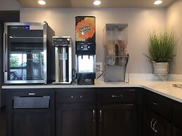 Super 8 by Wyndham Neosho