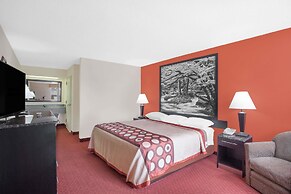 Super 8 by Wyndham Bulls Gap Greeneville Area