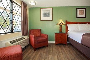 Travelodge by Wyndham Macon West