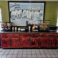 Super 8 by Wyndham Denver Central