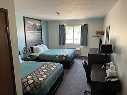 Super 8 by Wyndham Rexburg