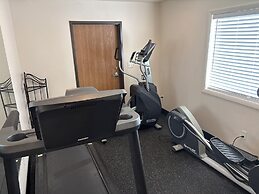 Super 8 by Wyndham Rexburg