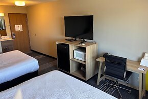 Super 8 by Wyndham Rexburg