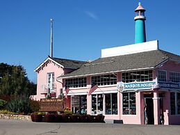 Blu Pacific Hotel