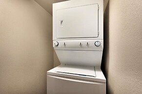 Travelodge by Wyndham Jefferson City