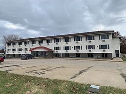 Super 8 by Wyndham Kirksville-University Area