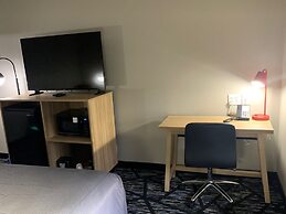 Super 8 by Wyndham Kirksville-University Area