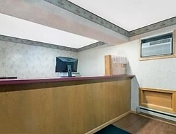 Super 8 by Wyndham Milbank SD