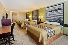 Super 8 by Wyndham Rochelle
