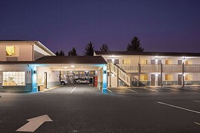 Super 8 by Wyndham Crescent City