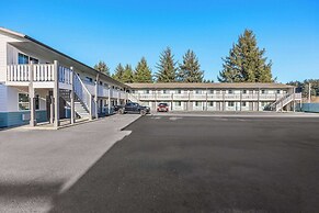 Super 8 by Wyndham Crescent City