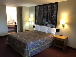 Super 8 by Wyndham Crescent City