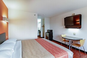 Motel 6 Lebanon, IN