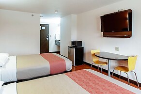 Motel 6 Lebanon, IN