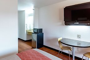 Motel 6 Lebanon, IN