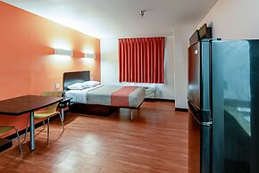 Motel 6 Lebanon, IN
