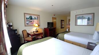 Super 8 by Wyndham McCall