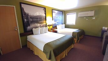 Super 8 by Wyndham McCall