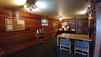 Super 8 by Wyndham McCall