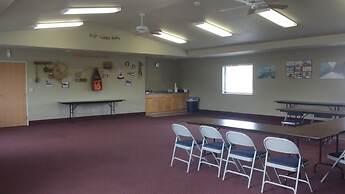 Super 8 by Wyndham McCall