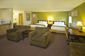 Super 8 by Wyndham McCall