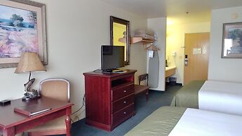 Super 8 by Wyndham McCall