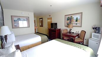 Super 8 by Wyndham McCall