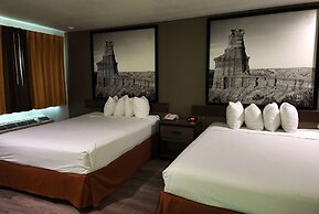 Super 8 by Wyndham Austin North/University Area