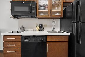 Candlewood Suites Pensacola - University Area by IHG