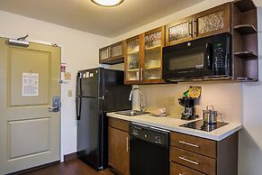 Candlewood Suites Pensacola - University Area by IHG