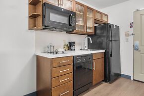 Candlewood Suites Pensacola - University Area by IHG