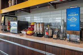 GLō Best Western Lexington