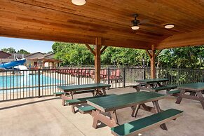 Howard Johnson by Wyndham Pigeon Forge