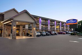 Howard Johnson by Wyndham Pigeon Forge