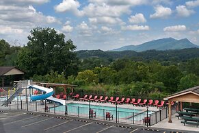 Howard Johnson by Wyndham Pigeon Forge