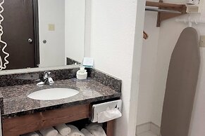 Quality Inn Russell