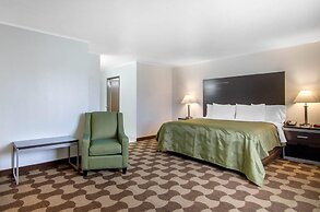 Quality Inn Russell