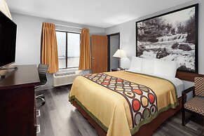 Super 8 by Wyndham Sun Prairie/Madison E