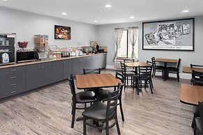 Super 8 by Wyndham Sun Prairie/Madison E