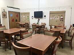 Super 8 by Wyndham Union Gap Yakima Area