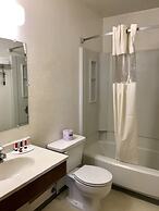 Super 8 by Wyndham Union Gap Yakima Area