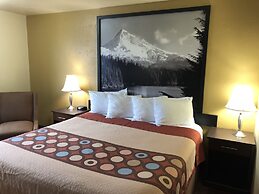 Super 8 by Wyndham Kennewick